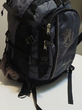 Columbia Men’s Blue and Black Adventure Backpack